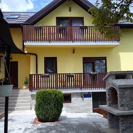 Guest House Buk Rastoke Слуни Экстерьер фото